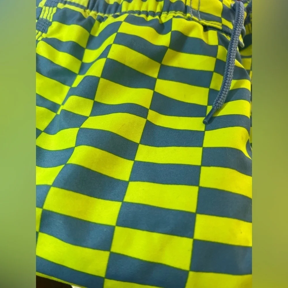 GAP KIDS BOYS 8”INSEAM SWIM TRUNKS COOL TRUNKS SIZE XL (12).LIME GREEN/BLUE NWOT